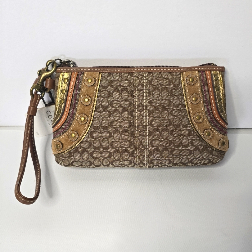 NWT Coach Wristlet